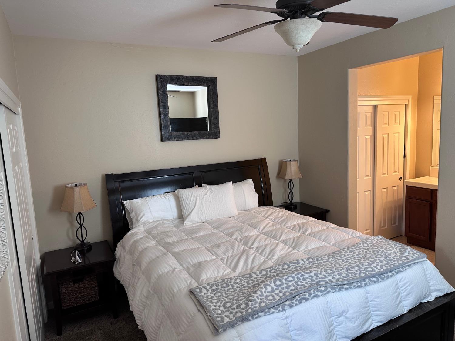 852 Beauregard Ln, Clovis, CA 93619