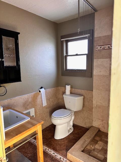 716 Nebraska Ave, Madera, CA 93638