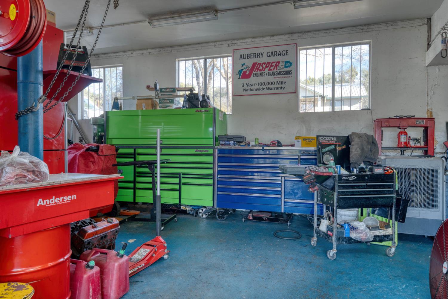 33246 Auberry Rd, Auberry, CA 93602