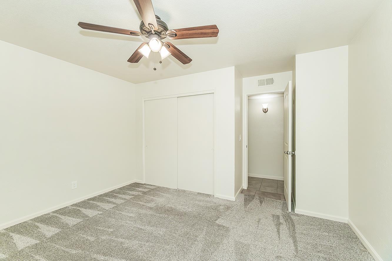 5840 E Illinois Ave, Fresno, CA 93727