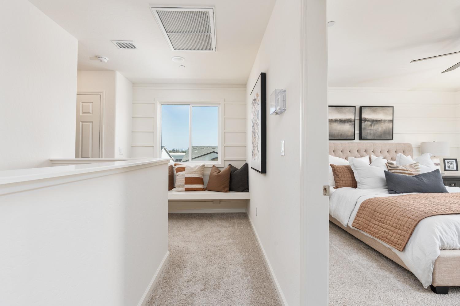 6584 E Blushing Dr, Fresno, CA 93727