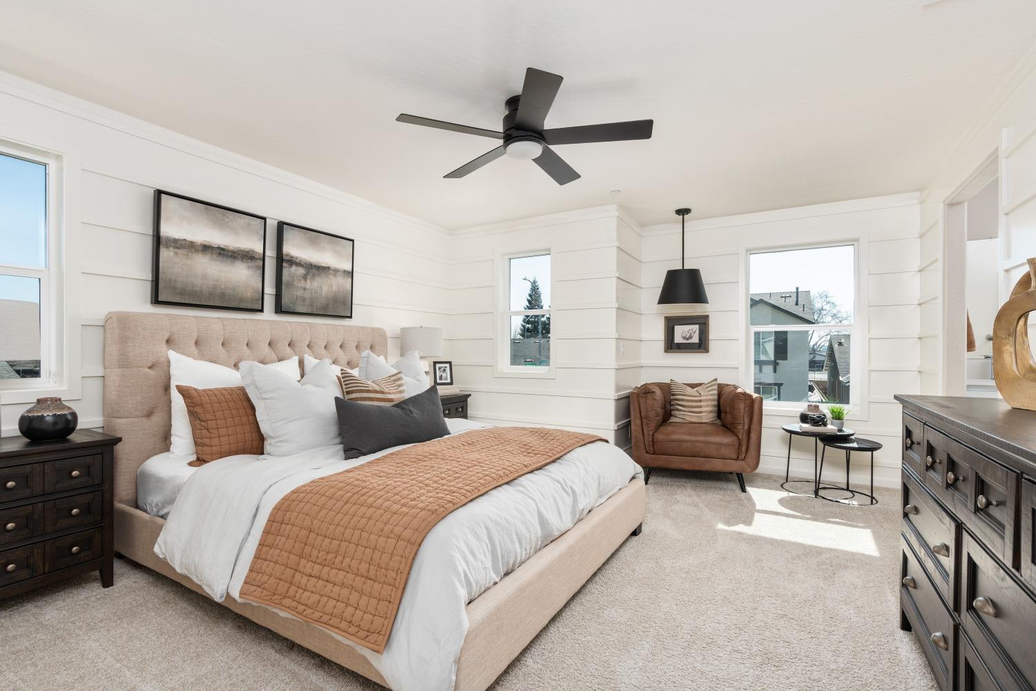 6536 E Blushing Dr, Fresno, CA 93727