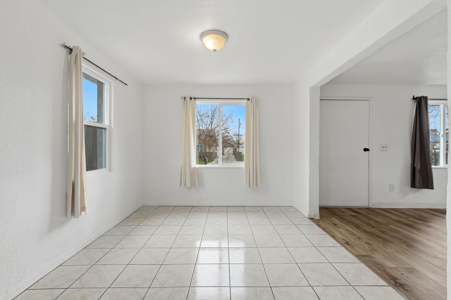 3485 E Clay Ave, Fresno, CA 93702