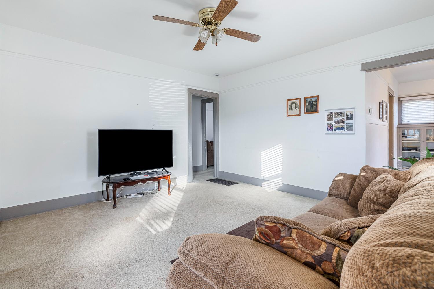 2766 Lee St, Selma, CA 93662