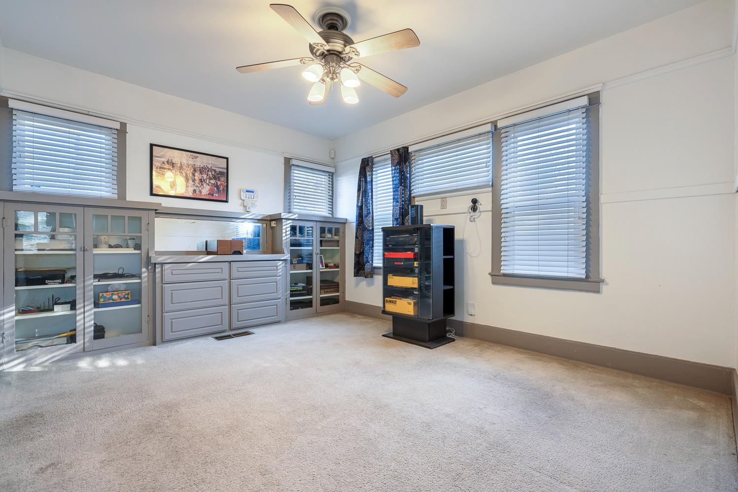 2766 Lee St, Selma, CA 93662