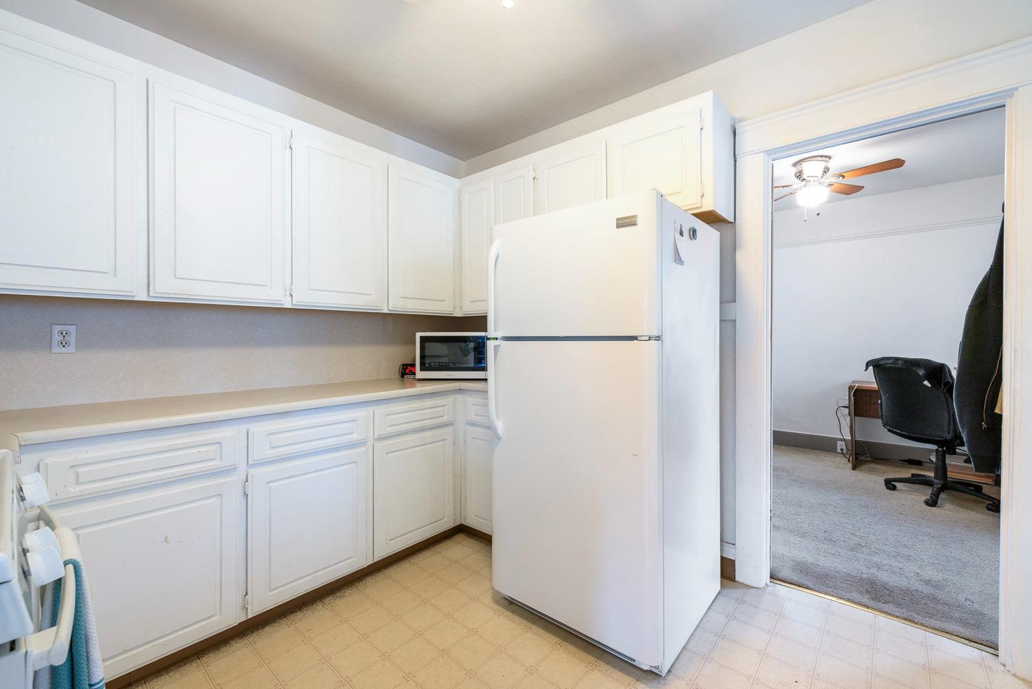 2766 Lee St, Selma, CA 93662