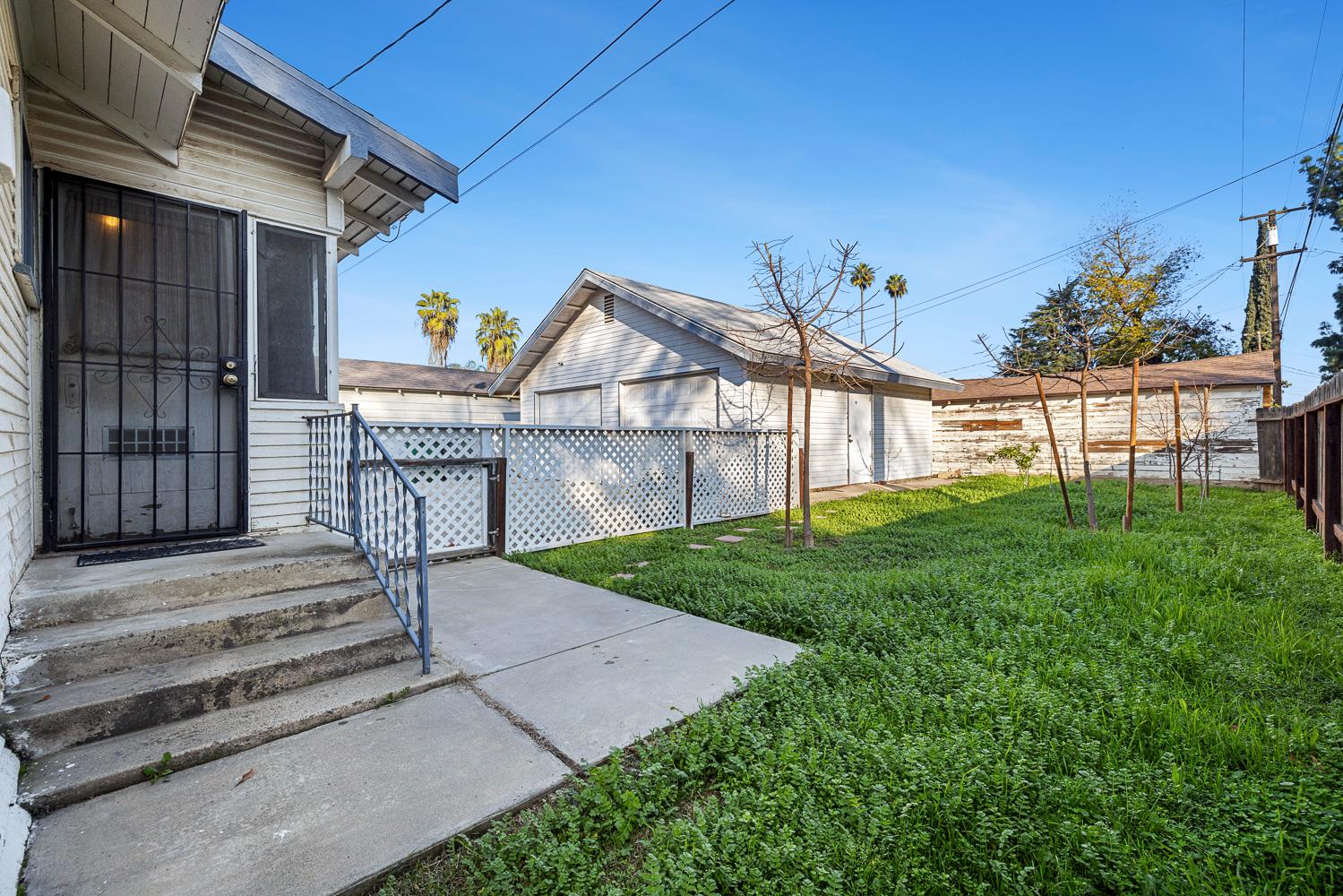 2766 Lee St, Selma, CA 93662