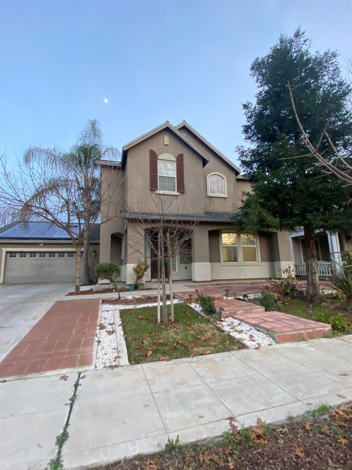 2244 N Thompson Ave, Reedley, CA 93654