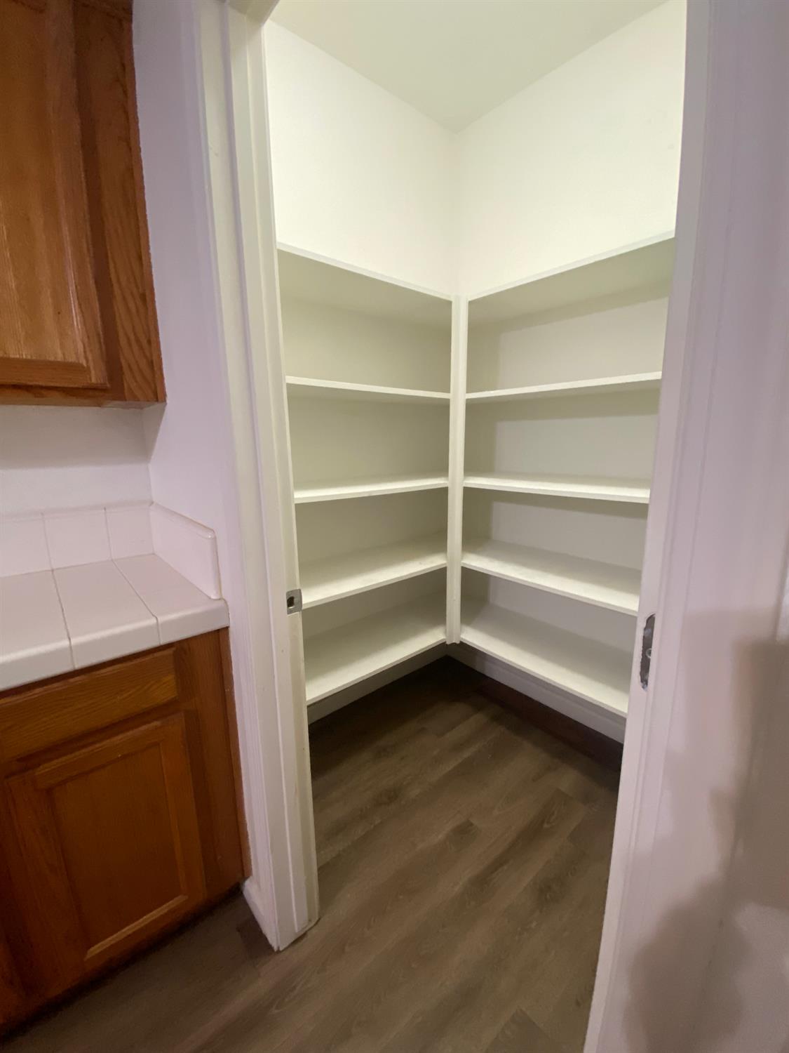 2244 N Thompson Ave, Reedley, CA 93654