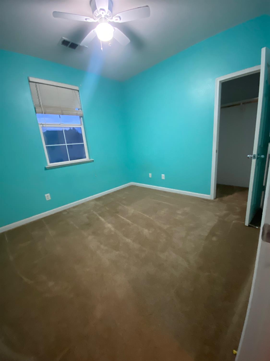 2244 N Thompson Ave, Reedley, CA 93654