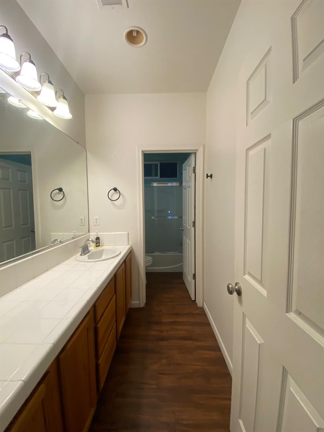 2244 N Thompson Ave, Reedley, CA 93654