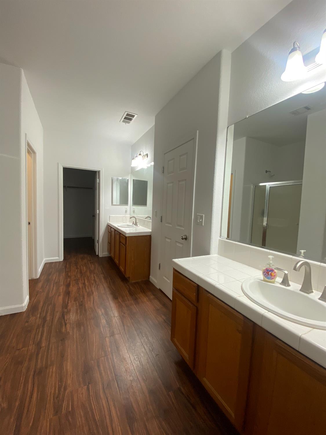 2244 N Thompson Ave, Reedley, CA 93654