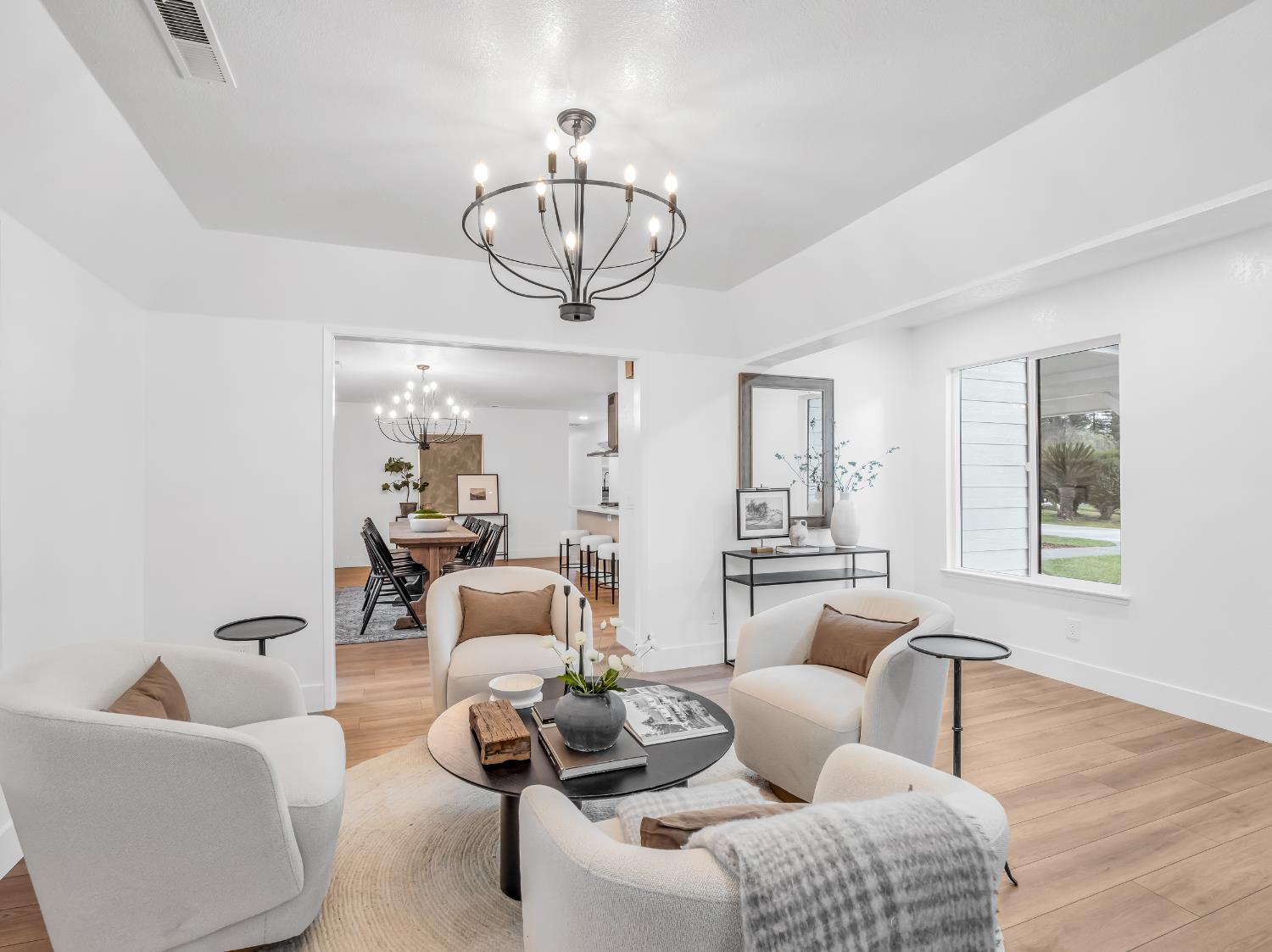 7284 W Rialto Ave, Fresno, CA 93723