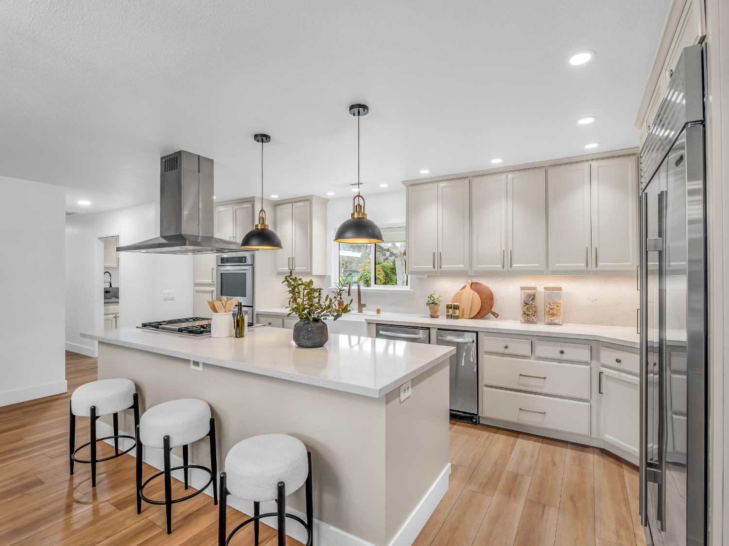 7284 W Rialto Ave, Fresno, CA 93723