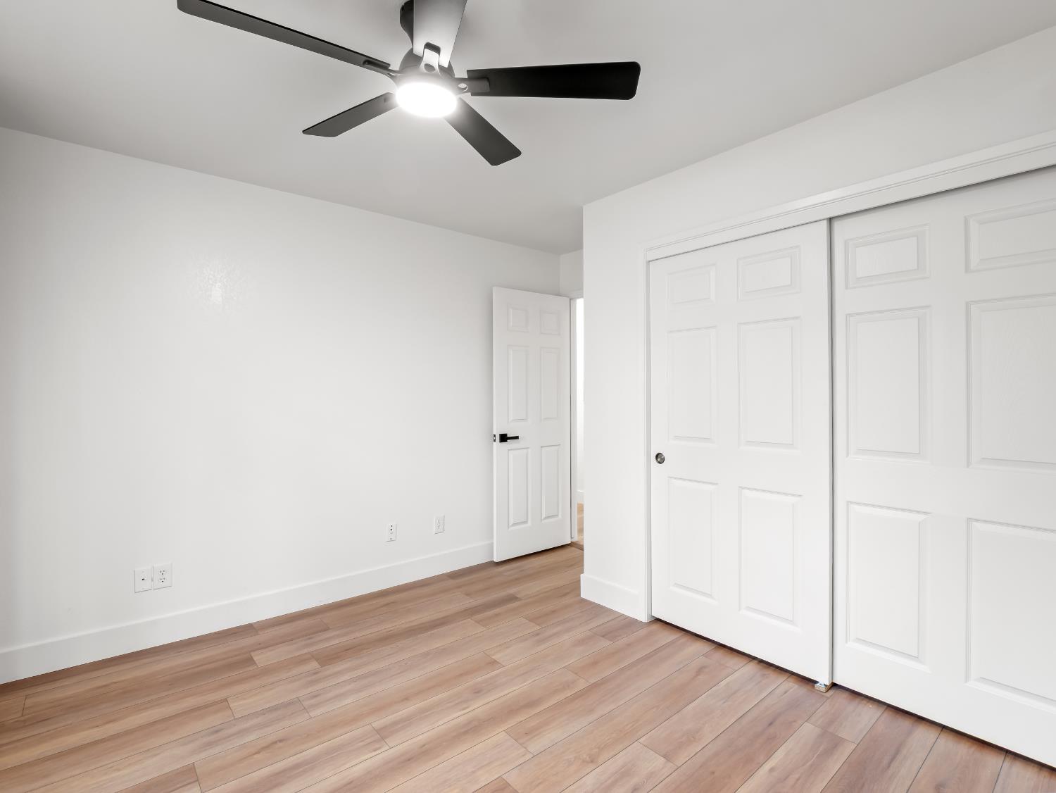 7284 W Rialto Ave, Fresno, CA 93723