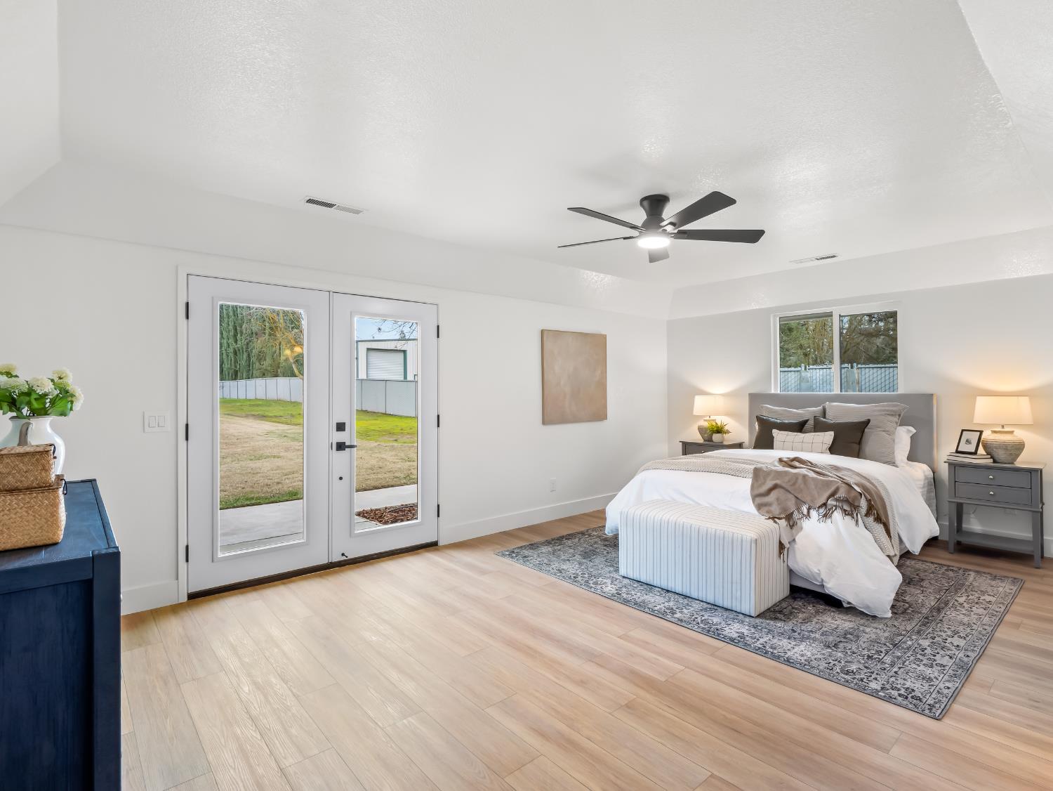 7284 W Rialto Ave, Fresno, CA 93723