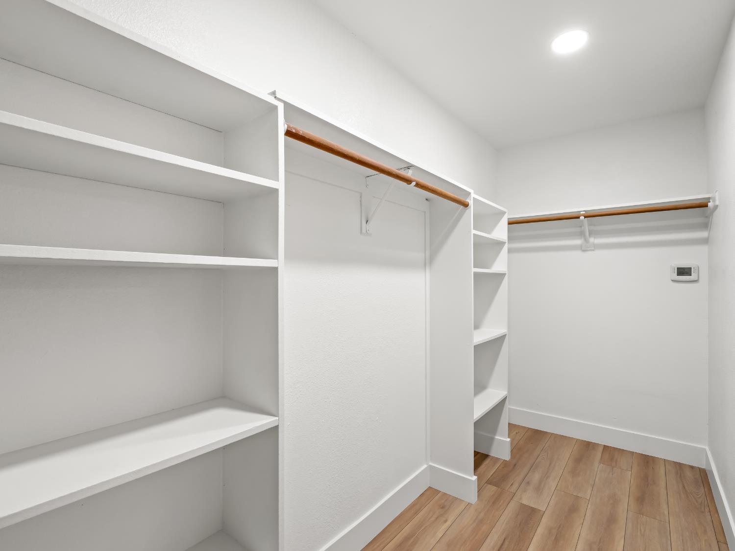 7284 W Rialto Ave, Fresno, CA 93723