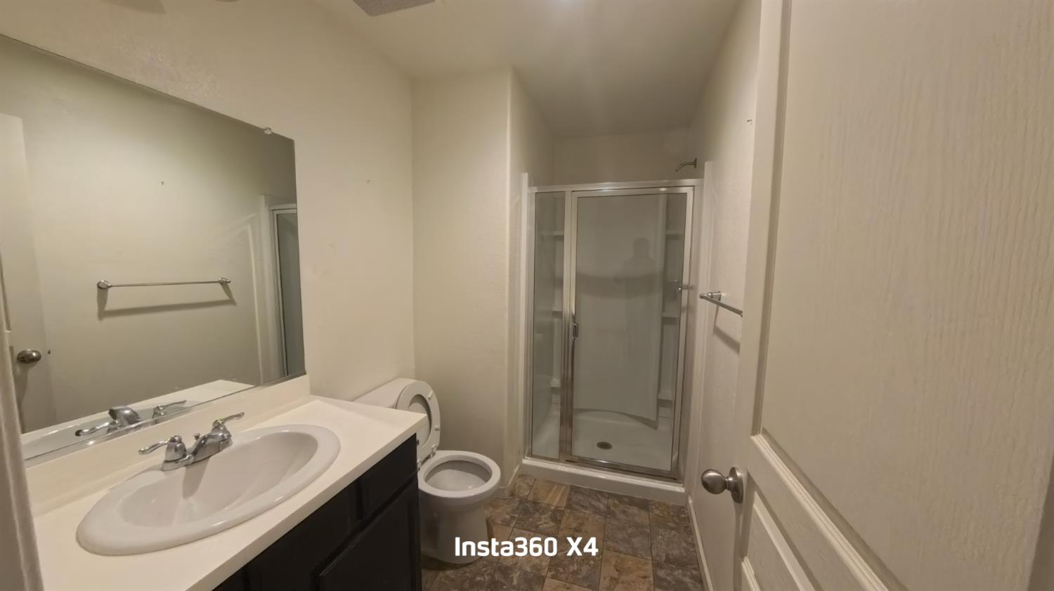 3935 E Myrtle Ave, Visalia, CA 93292