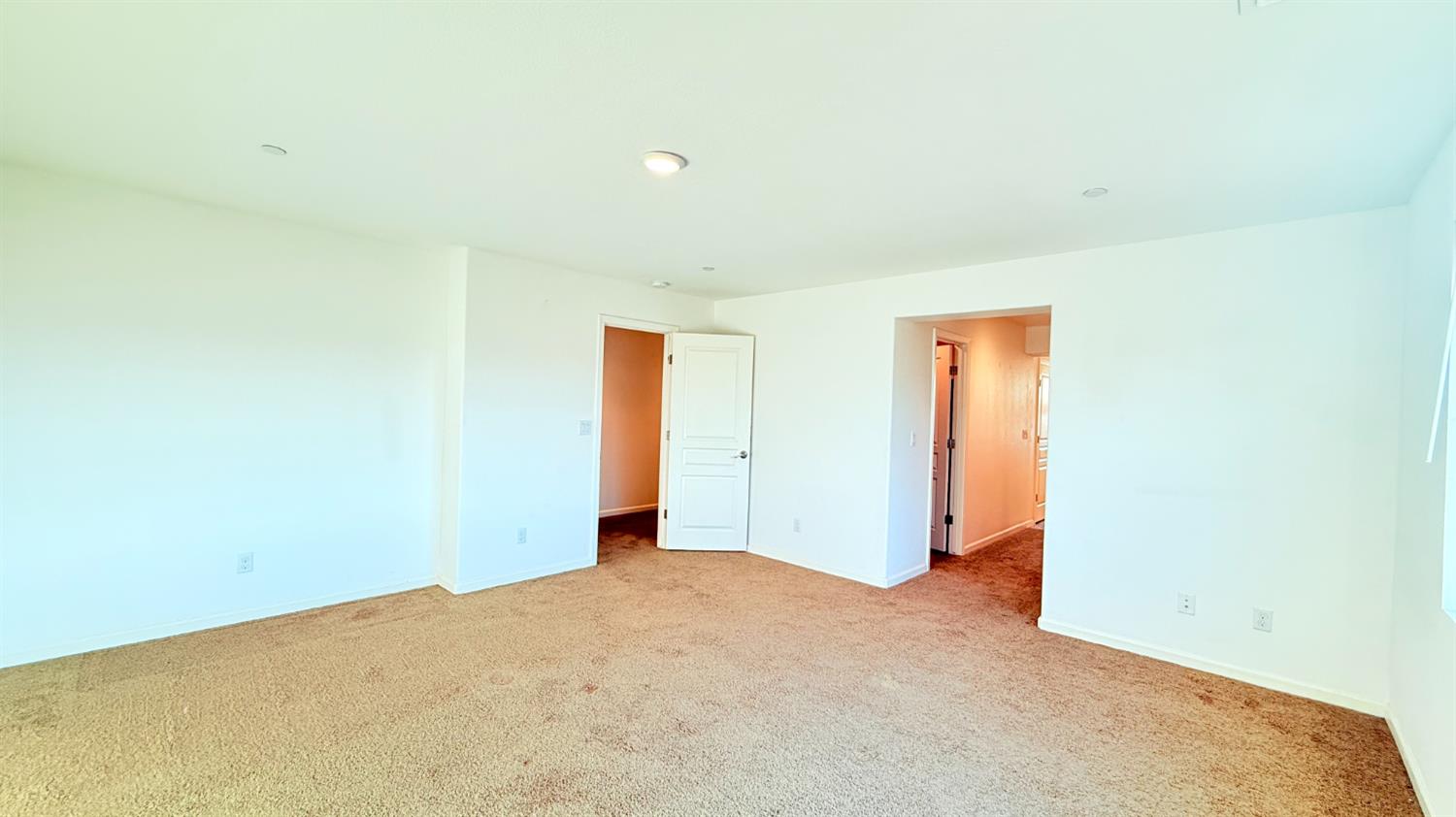 3935 E Myrtle Ave, Visalia, CA 93292