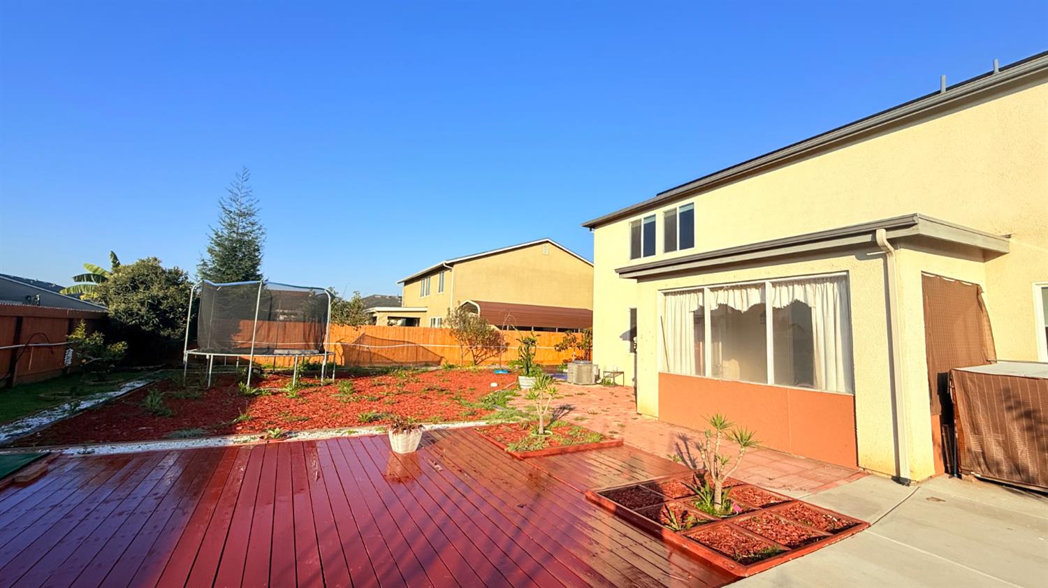 3935 E Myrtle Ave, Visalia, CA 93292