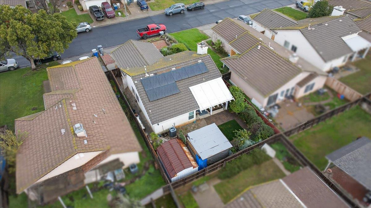 5593 W Norwich Ave, Fresno, CA 93722