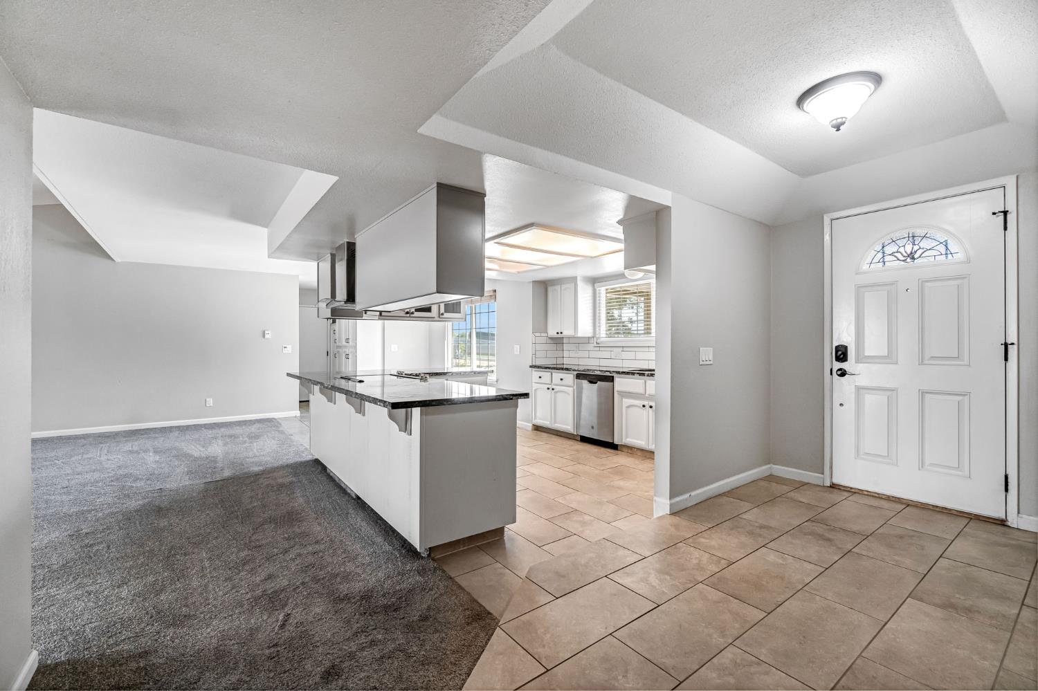 26963 Frisco Way, Madera, CA 93638