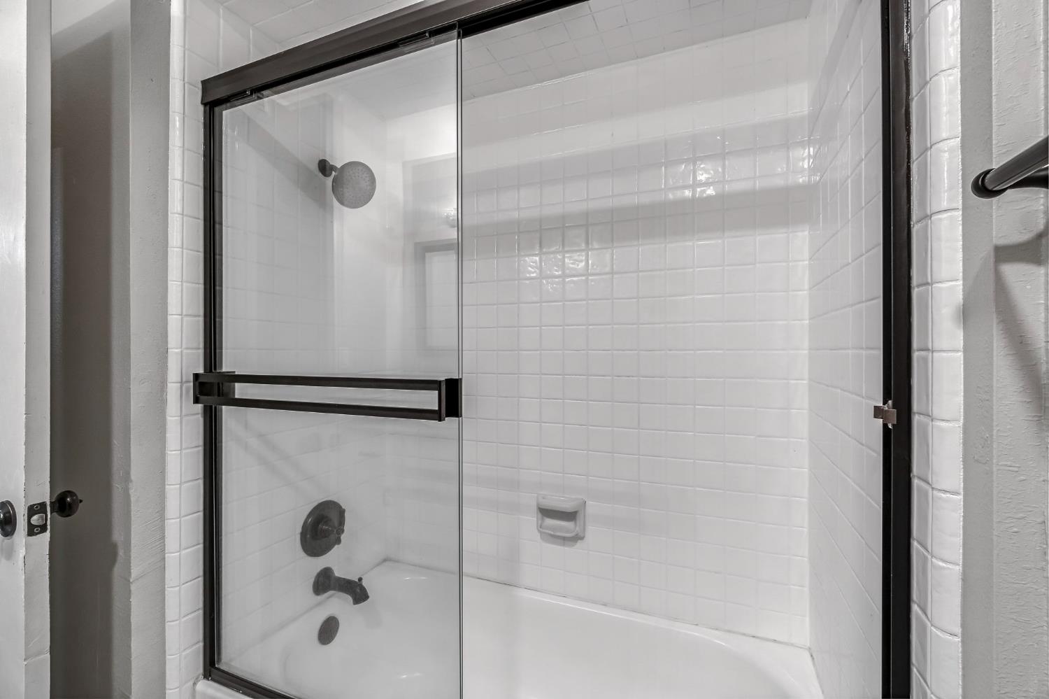 26963 Frisco Way, Madera, CA 93638