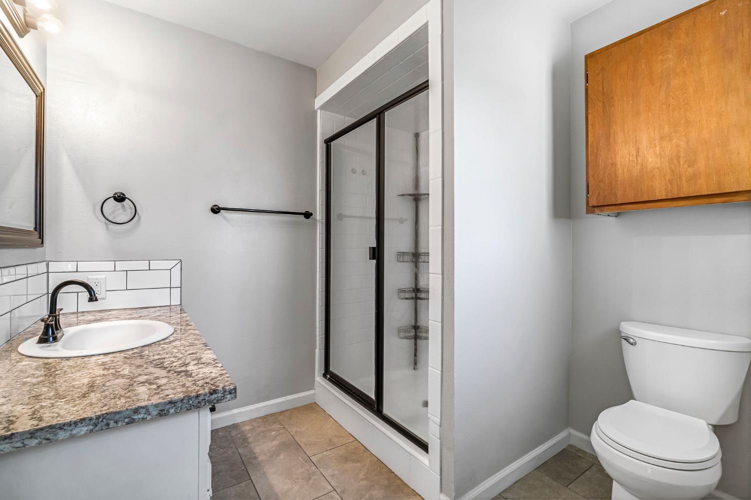 26963 Frisco Way, Madera, CA 93638