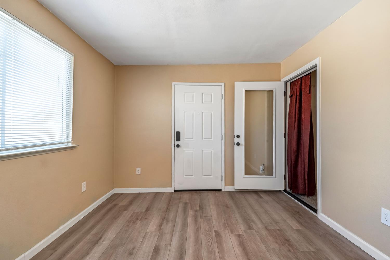 26963 Frisco Way, Madera, CA 93638