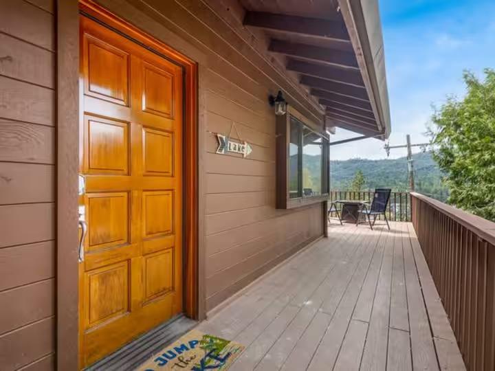 56406 Marina View Way, Bass Lake, CA 93604