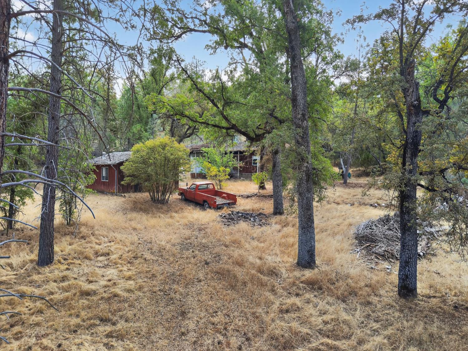 5021 Colorado Rd, Midpines, CA 95345