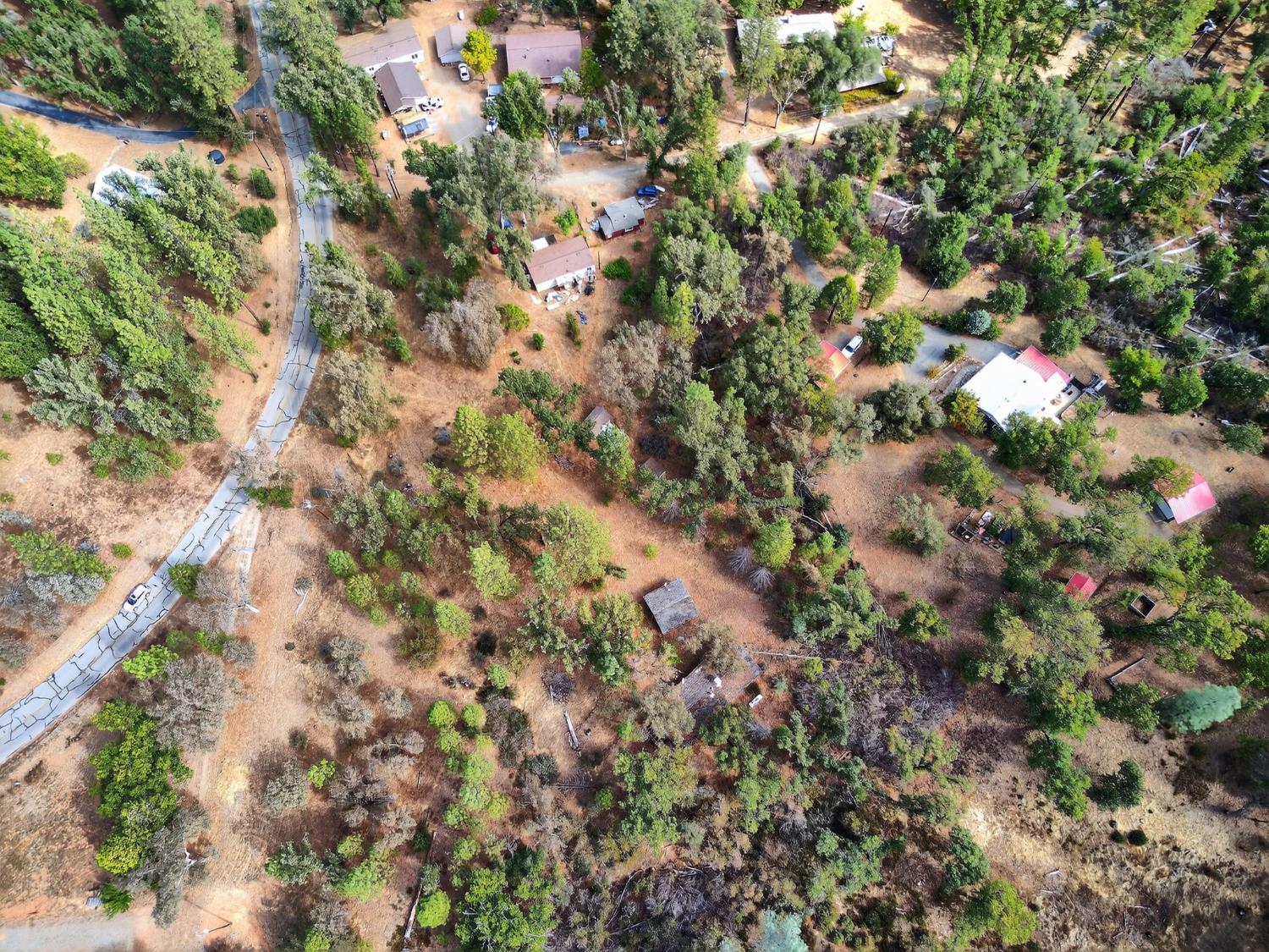 5021 Colorado Rd, Midpines, CA 95345