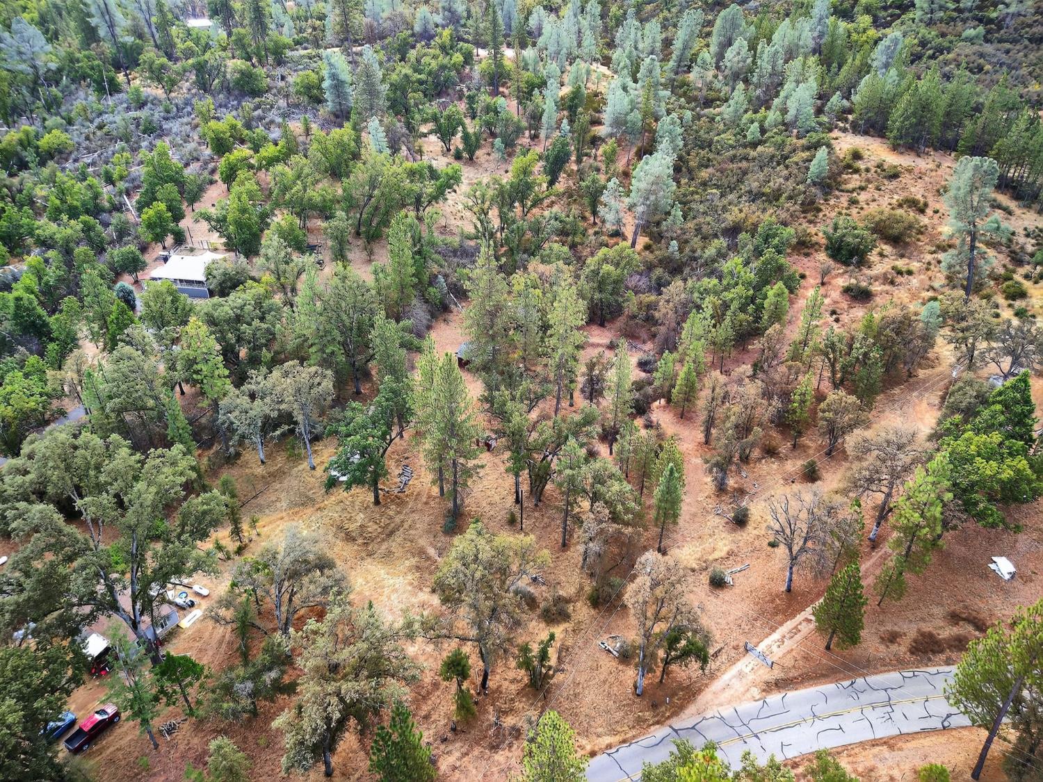 5021 Colorado Rd, Midpines, CA 95345