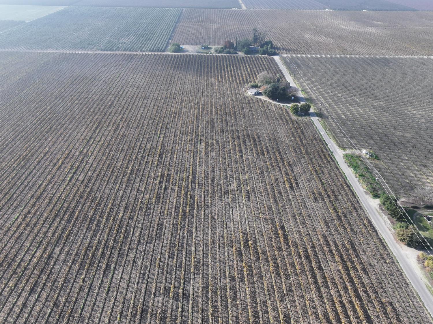 4801 E Parlier Ave, Fowler, CA 93625