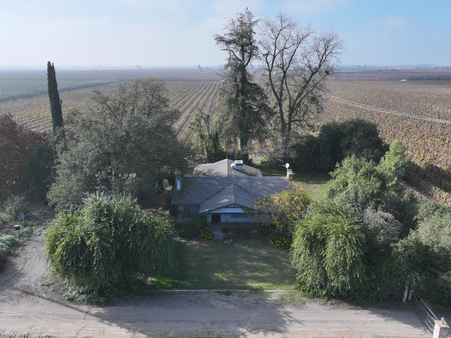 4801 E Parlier Ave, Fowler, CA 93625