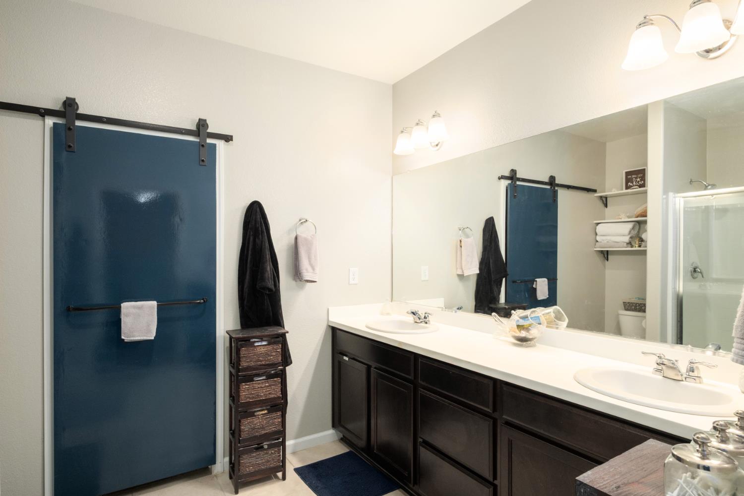 158 Drake St, Madera, CA 93638