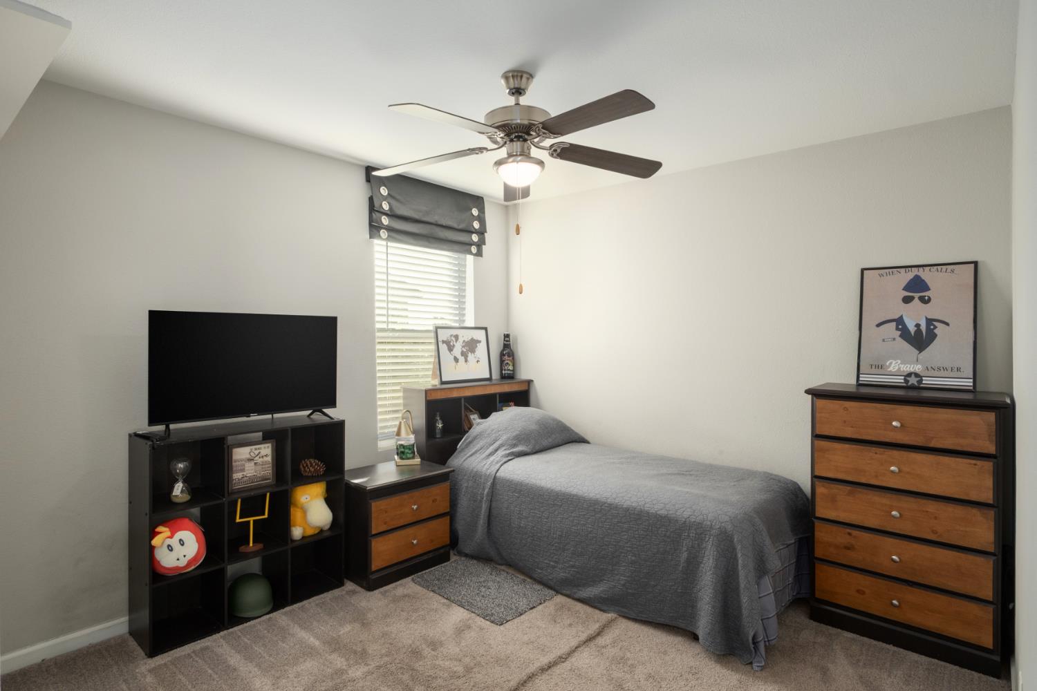 158 Drake St, Madera, CA 93638