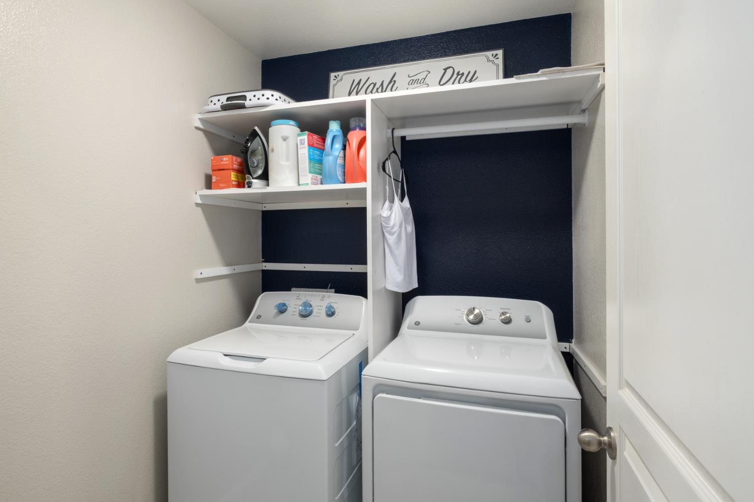 158 Drake St, Madera, CA 93638