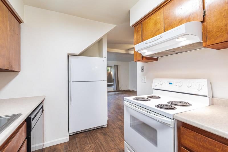 6646 N 3rd St, Fresno, CA 93710