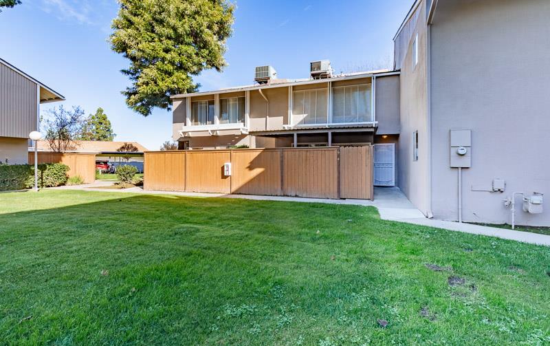 6646 N 3rd St, Fresno, CA 93710