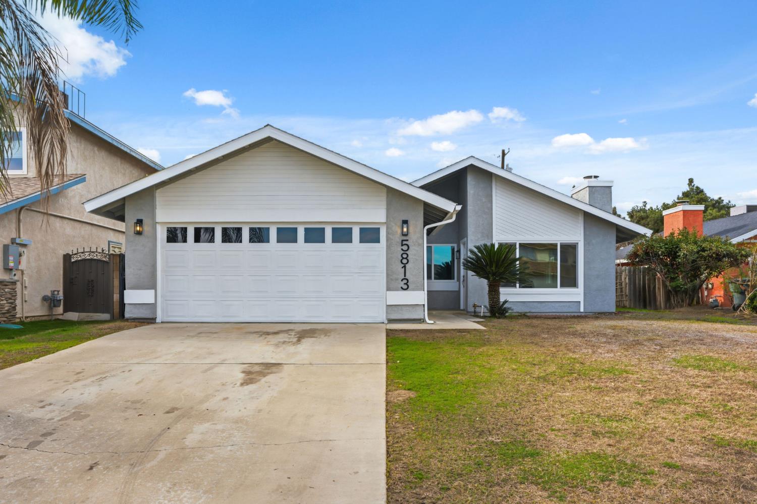 5813 Lenz Ct, Bakersfield, CA 93307