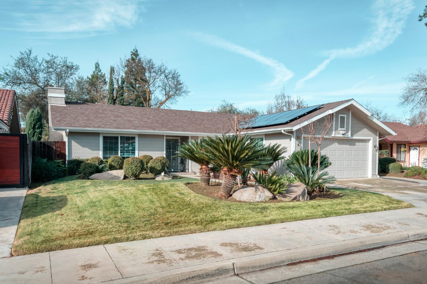 6251 N Gilroy Ave, Fresno, CA 93722
