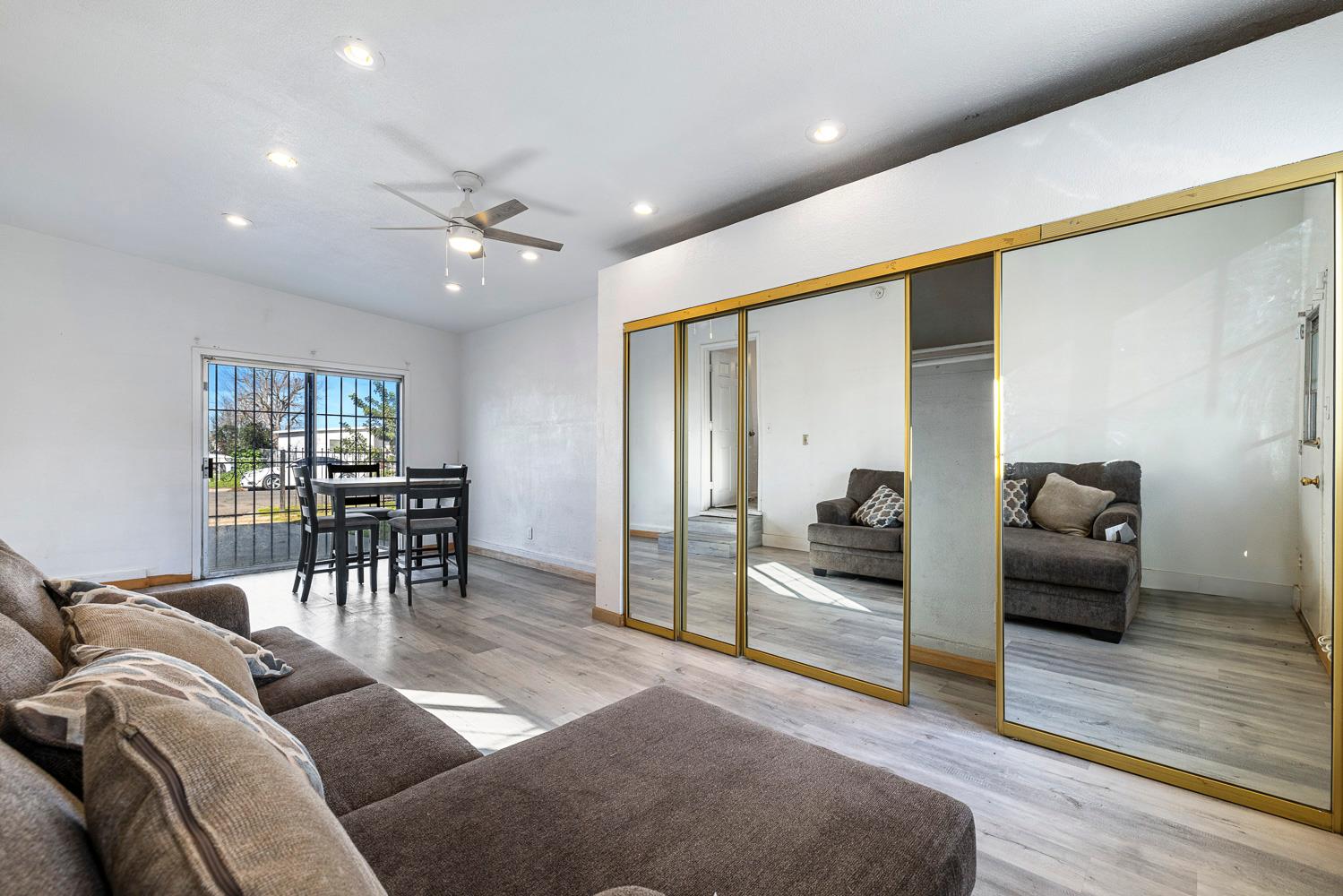 119 W Eden Ave, Fresno, CA 93706