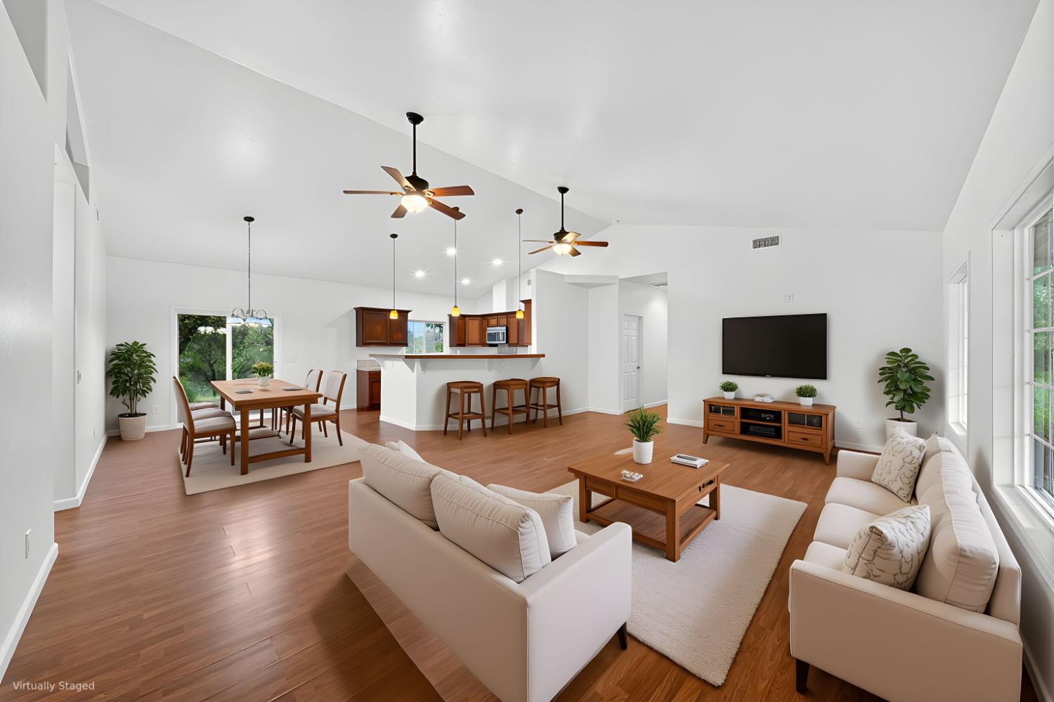 42160 Titan Ct, Coarsegold, CA 93614