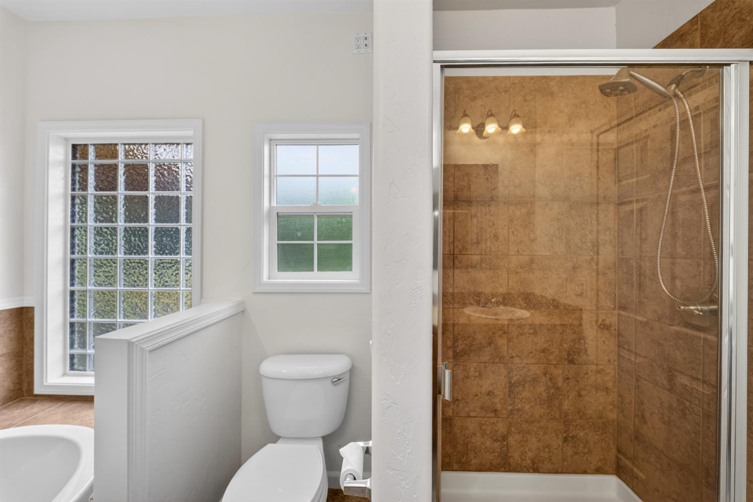 42160 Titan Ct, Coarsegold, CA 93614