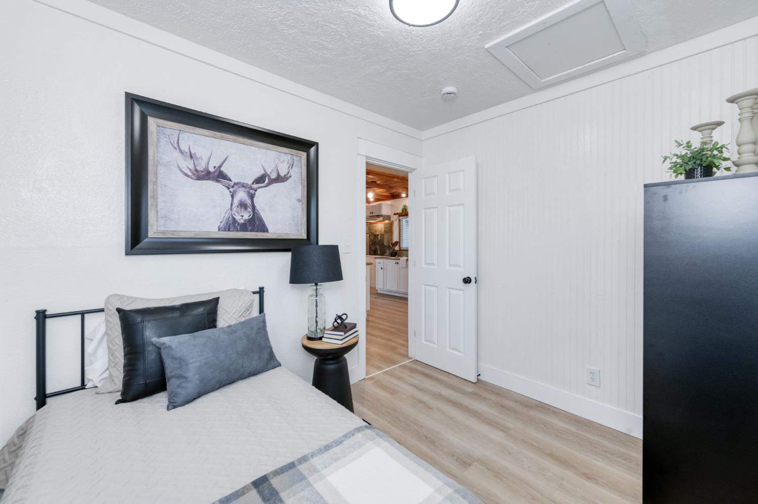 2414 Snyder St, Selma, CA 93662