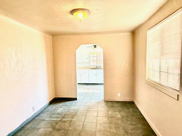 4425 E Clay Ave, Fresno, CA 93702