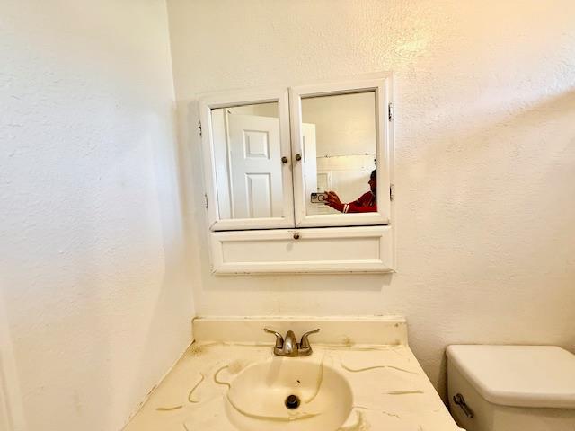 4425 E Clay Ave, Fresno, CA 93702