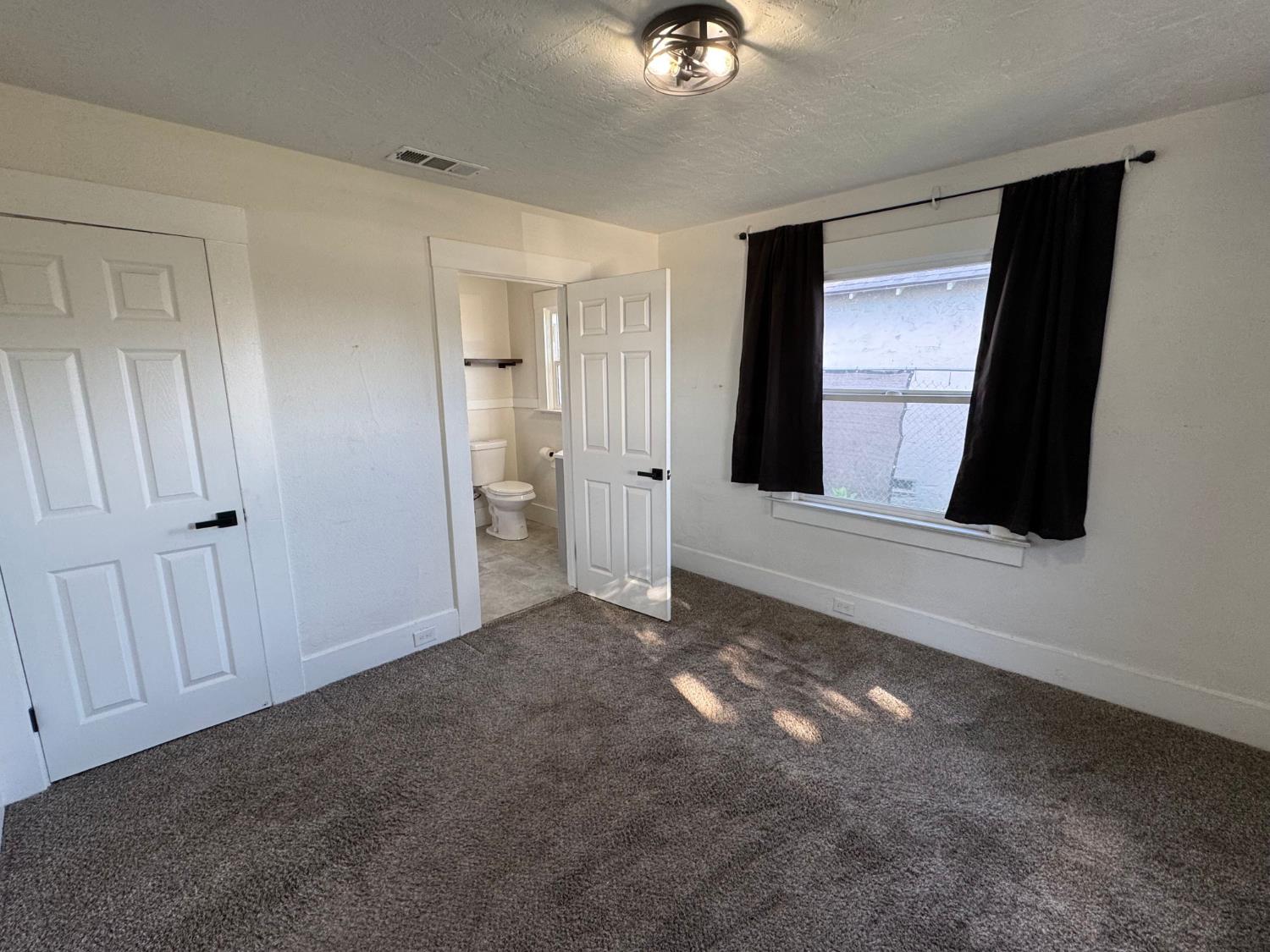 3459 E Lowe Ave, Fresno, CA 93702