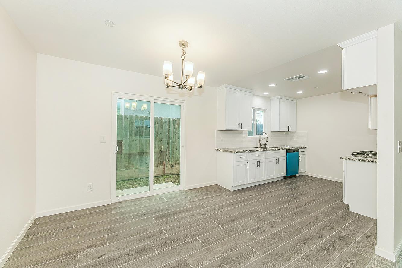 479 W Spruce Ave, Pinedale, CA 93650